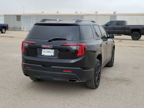 Used 2023 GMC Acadia SLE w/ Driver Convenience Package FWD image 8