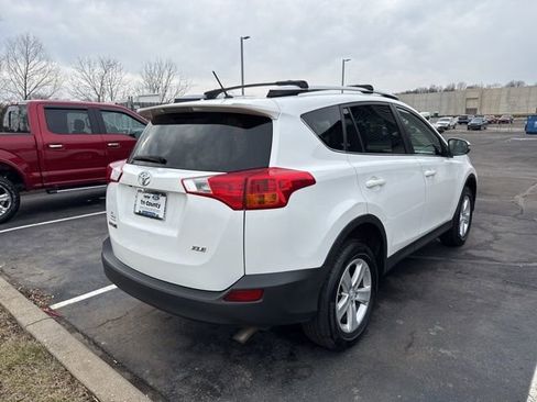 Used 2013 Toyota RAV4 XLE image 7