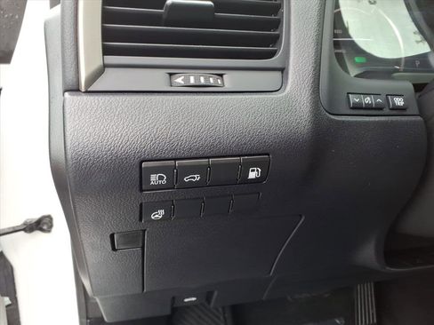 Certified 2022 Lexus RX 450h AWD w/ Premium Package image 16