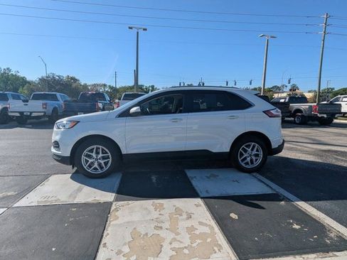 Used 2021 Ford Edge SEL w/ Convenience Package image 9