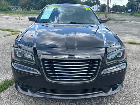 Used 2014 Chrysler 300 C AWD/4WD image 2