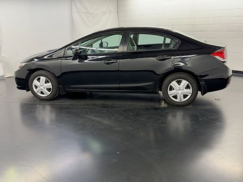 Used 2014 Honda Civic LX image 2
