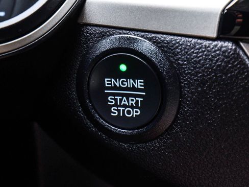 Used 2021 Ford Escape SE w/ Cold Weather Package AWD/4WD image 16