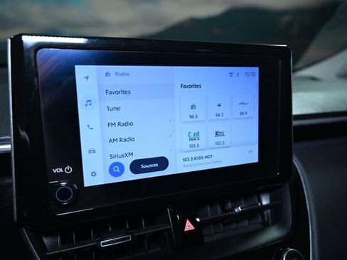 Used 2023 Toyota Corolla Cross XLE w/ Convenience Package image 36