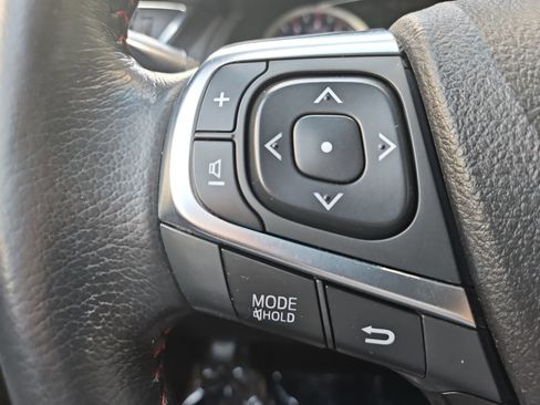 Used 2017 Toyota Camry SE FWD image 28