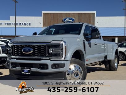 New 2026 Ford F450 Platinum w/ FX4 Off-Road Package