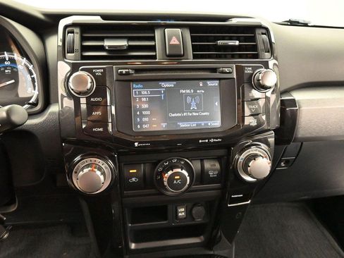 Used 2019 Toyota 4Runner TRD Off-Road Premium AWD/4WD image 23