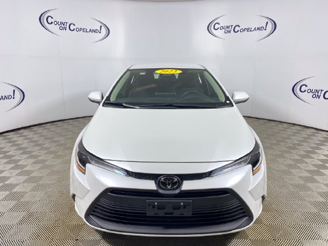 Certified 2024 Toyota Corolla LE FWD image 2