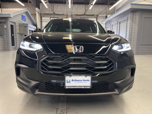 Used 2026 Honda HR-V Sport image 2