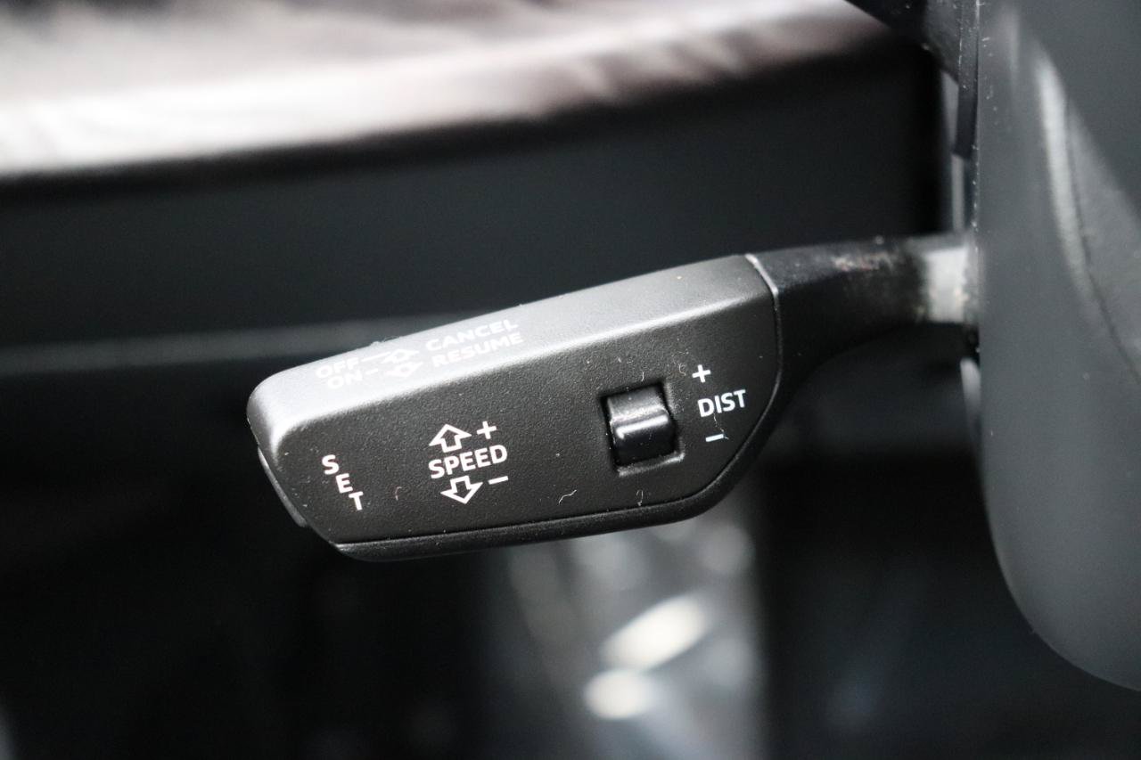 Used 2019 Audi Q8 Prestige AWD/4WD image 55