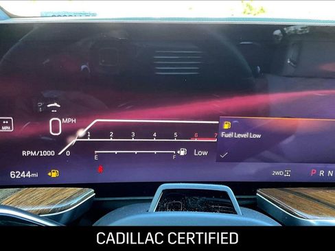 Used 2025 Cadillac Escalade Sport Platinum w/ LPO, ONYX Package AWD/4WD image 24