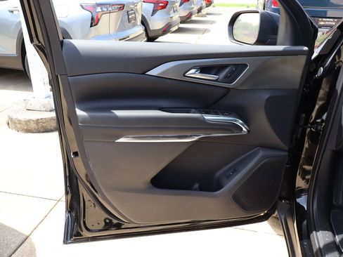 New 2026 Chevrolet Traverse LT AWD/4WD image 12