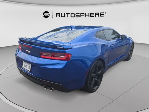 Used 2016 Chevrolet Camaro SS RWD image 9