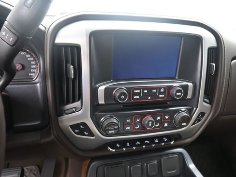 Used 2015 GMC Sierra 1500 SLT w/ SLT Crew Cab Value Package image 15