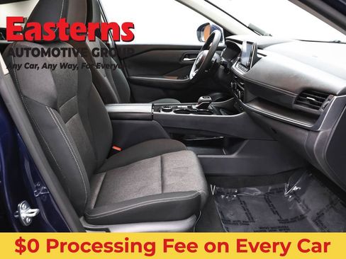 Used 2024 Nissan Rogue SV AWD/4WD image 24