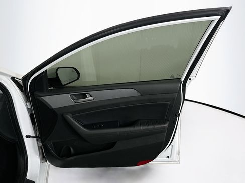 Used 2019 Hyundai Sonata SEL image 29