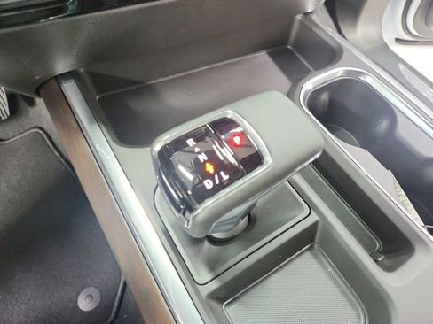 New 2026 GMC Sierra 1500 SLT w/ SLT Premium Plus Package image 28