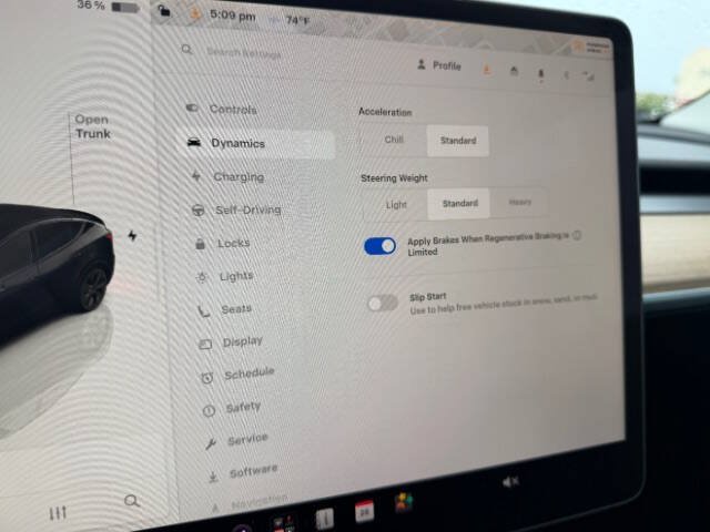Used 2025 Tesla Model Y Long Range RWD image 14