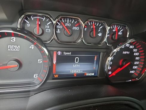 Used 2015 GMC Yukon SLT w/ Open Road Package RWD image 2