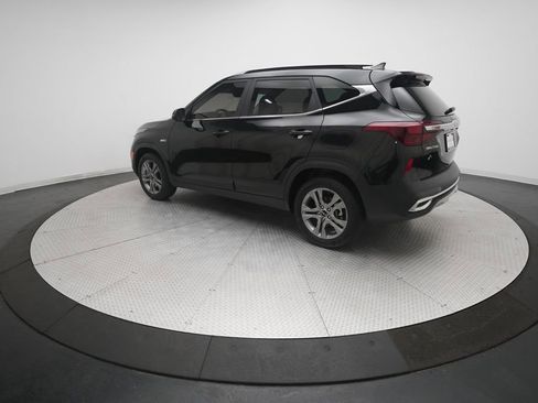 Used 2022 Kia Seltos S image 32