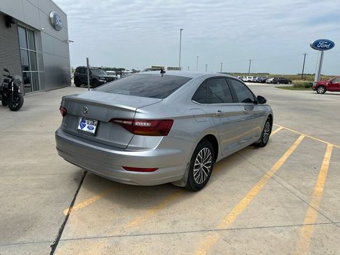 Used 2019 Volkswagen Jetta SE FWD image 7
