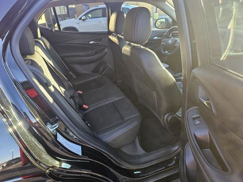 Used 2024 Buick Encore GX Sport Touring image 12