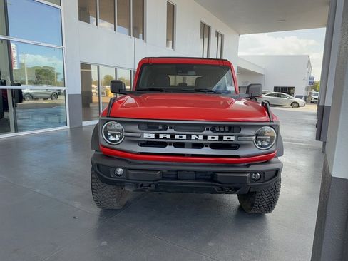 Certified 2023 Ford Bronco Big Bend w/ Sasquatch Package image 3