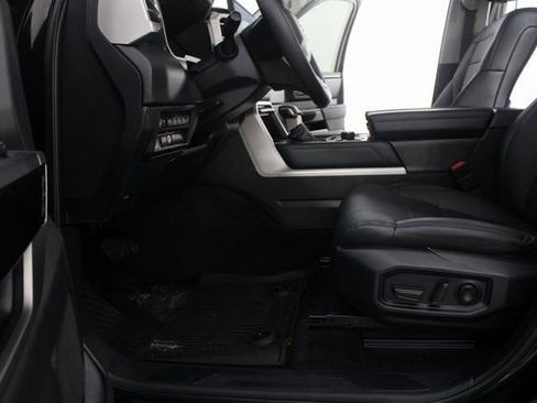 Used 2024 Toyota Tundra Limited image 19