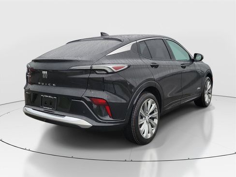 New 2026 Buick Envista Sport Touring FWD image 4
