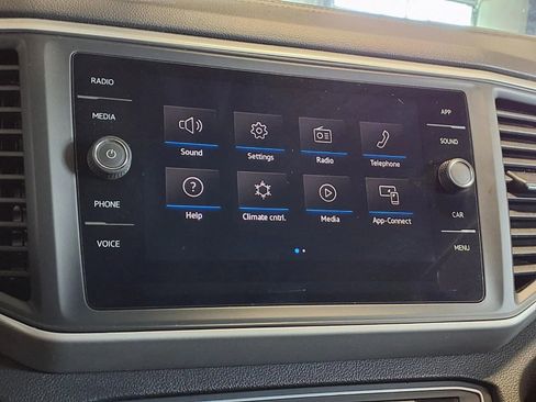 Used 2021 Volkswagen Atlas SE image 20