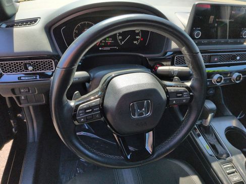 Used 2025 Honda Civic Sport image 15