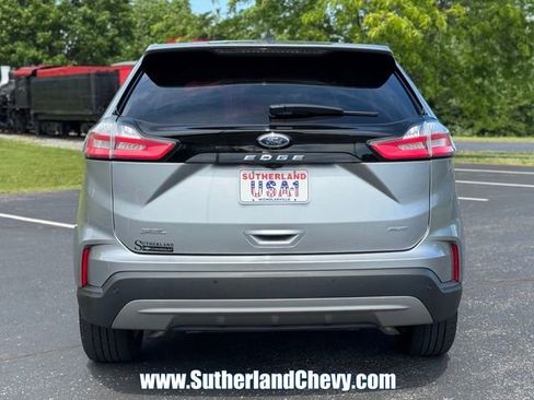 Used 2022 Ford Edge SEL w/ Convenience Package AWD/4WD image 6