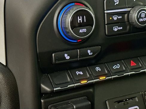 Used 2019 Chevrolet Silverado 1500 LT w/ All-Star Edition image 30