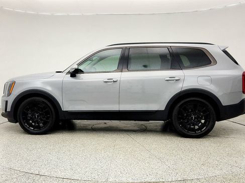 Used 2022 Kia Telluride SX w/ SX Prestige Package AWD/4WD image 8