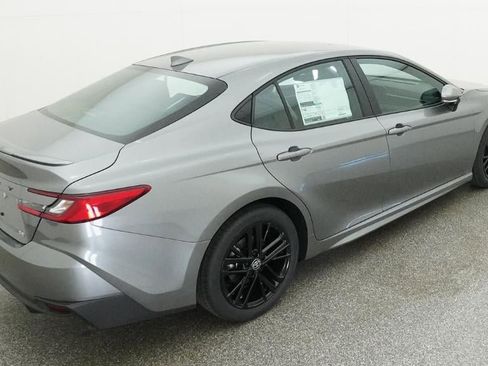 New 2026 Toyota Camry SE FWD image 9