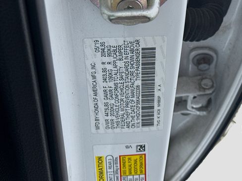 Used 2019 Honda Accord EX-L image 40