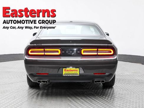 Used 2022 Dodge Challenger GT w/ Driver Convenience Group image 6