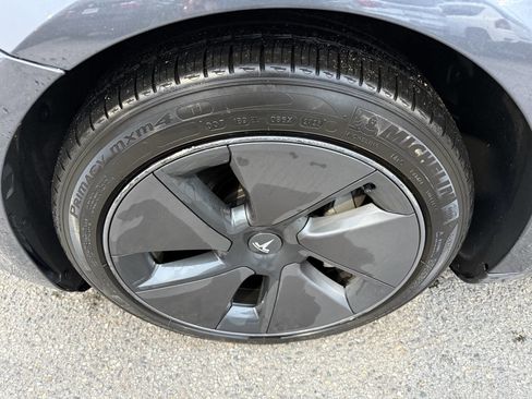 Used 2021 Tesla Model 3 Long Range image 17