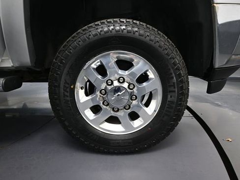 Used 2014 Chevrolet Silverado 2500 LT w/ Z71 Appearance Package image 16