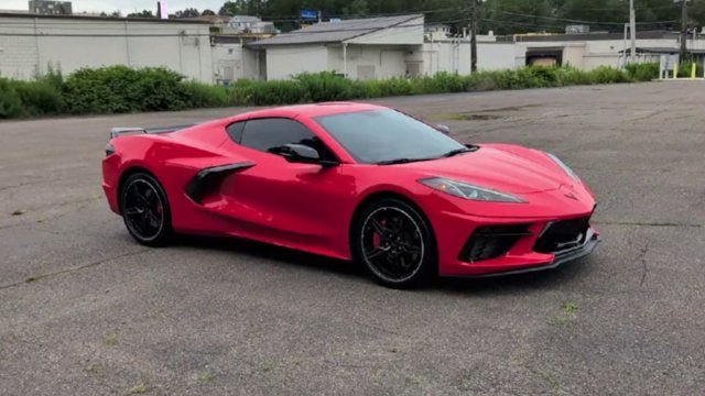Used 2021 Chevrolet Corvette Stingray Coupe w/ Z51 Performance Package RWD image 2