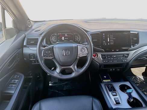Certified 2024 Honda Passport EX-L image 20