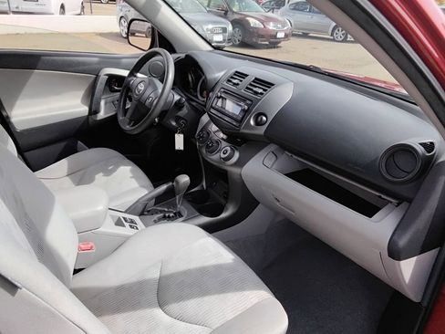 Used 2012 Toyota RAV4 4WD w/ Value Pkg image 8