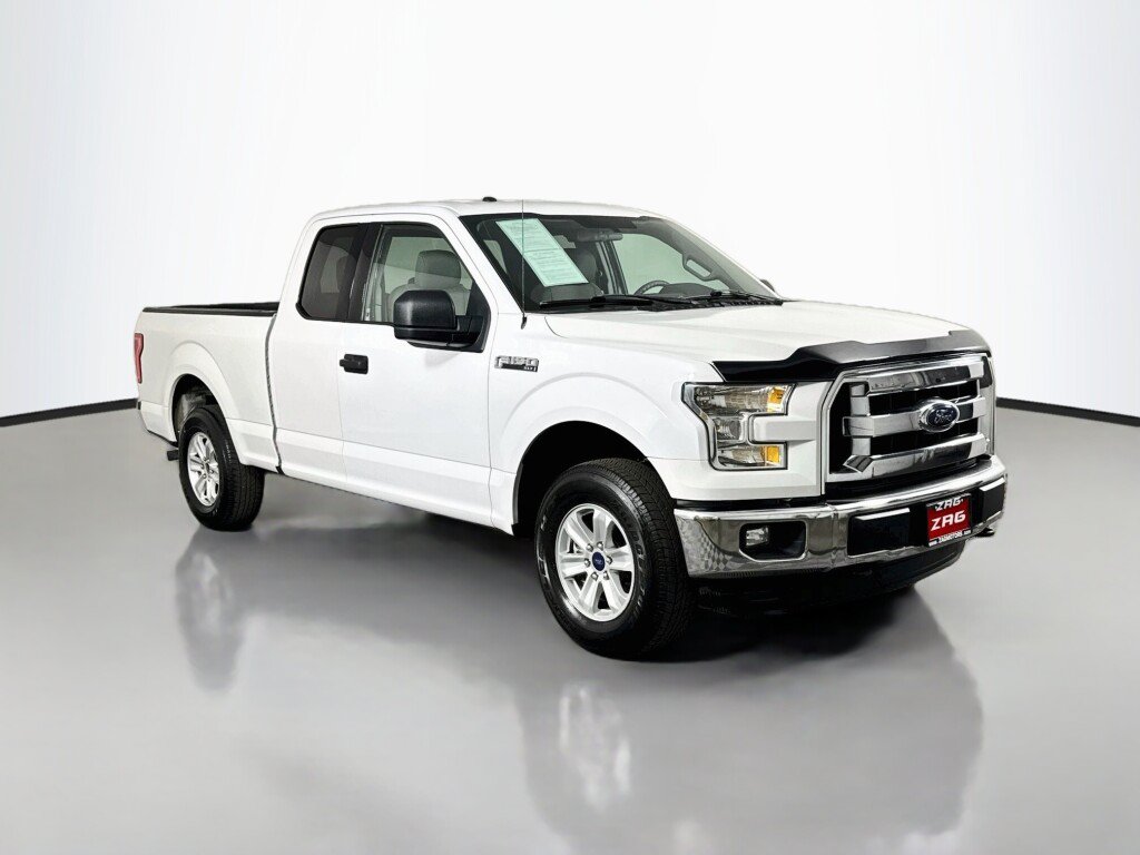 Used 2016 Ford F150 XLT AWD/4WD image 7