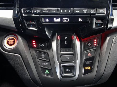 Used 2023 Honda Odyssey Sport image 31