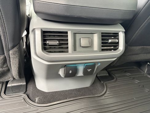 New 2025 Ford F150 Lariat w/ Equipment Group 501A Mid image 26