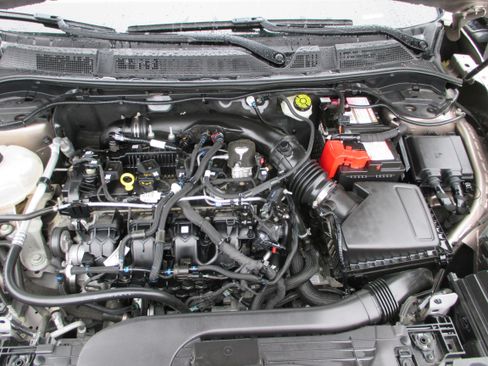 Used 2021 Lincoln Corsair AWD image 30