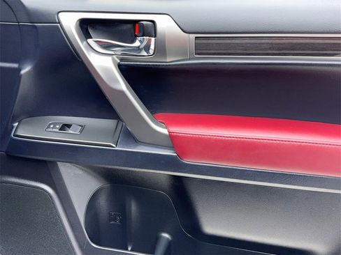 Used 2022 Lexus GX 460 Premium w/ Premium Plus Package image 47