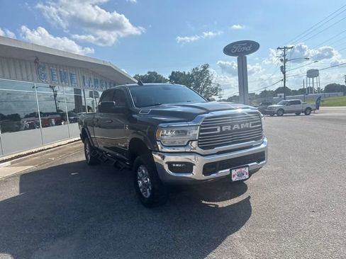 Used 2019 RAM 2500 Laramie AWD/4WD image 11