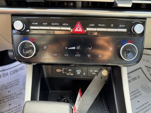 Used 2025 Hyundai Tucson SEL FWD image 17