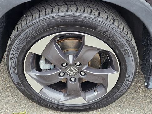 Used 2018 Honda HR-V EX image 9